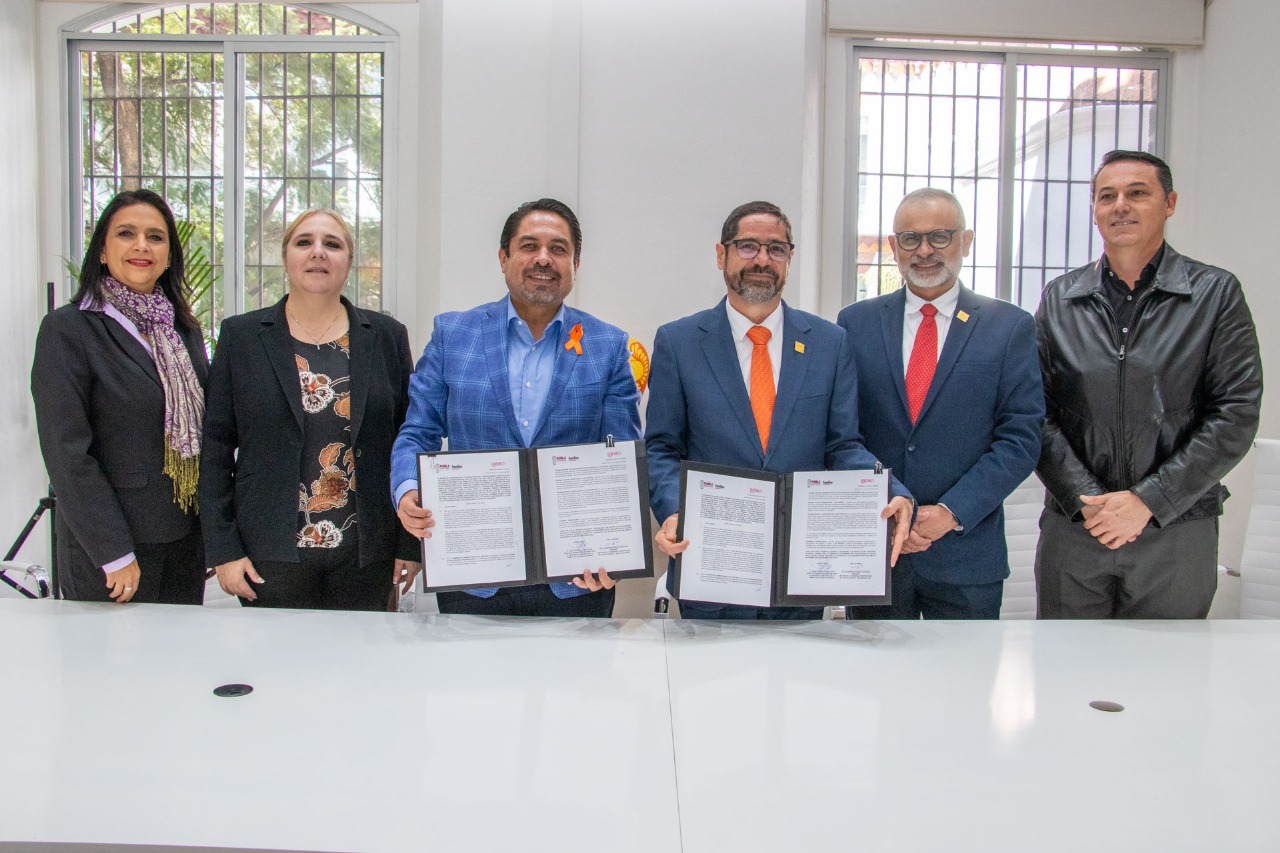 IBERO Puebla y SEDIF firman convenio para fortalecer el servicio a ...